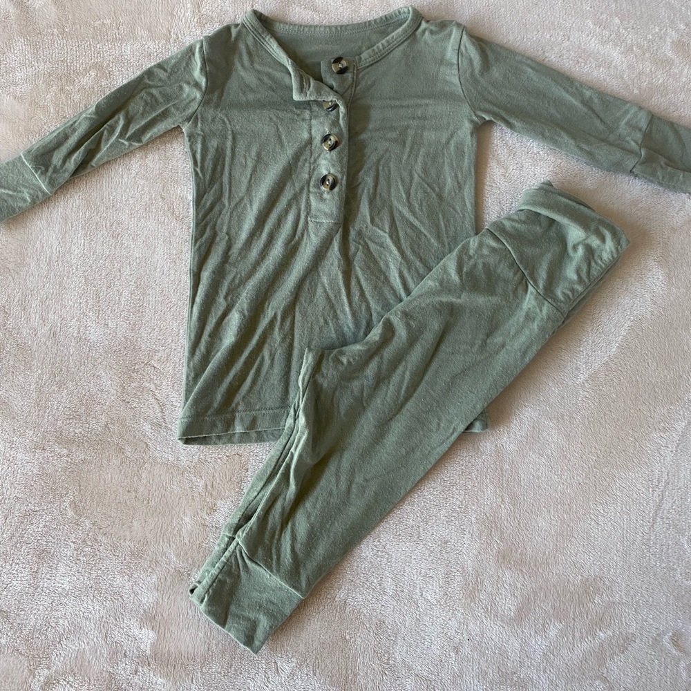 Lou Lou Co Green Top Bottom Set